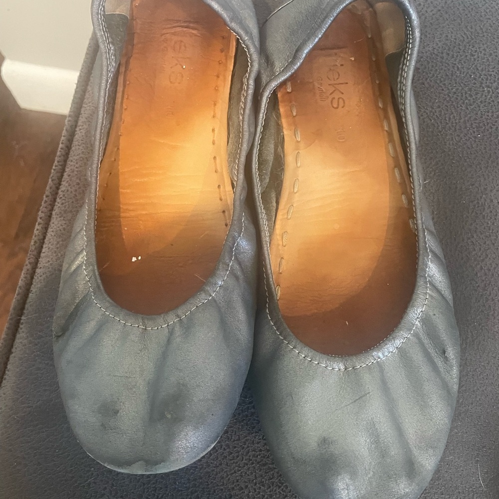 Tieks Metallic Gray Ballet Flats 10